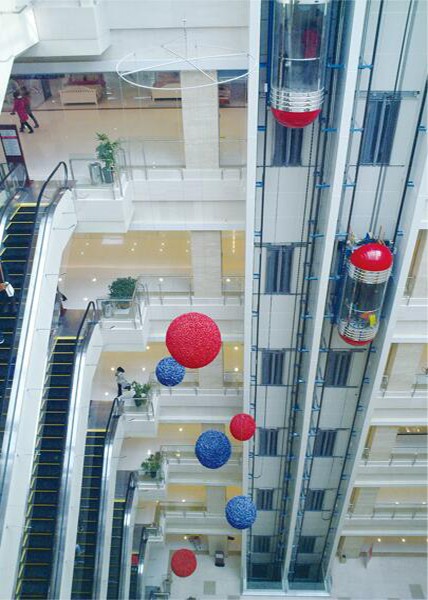 中庭吊飾